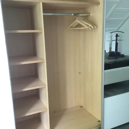 Bei Getrost To Huus Apartament